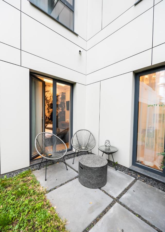 Zlota Sophisticated Apartment Varsovie Extérieur photo